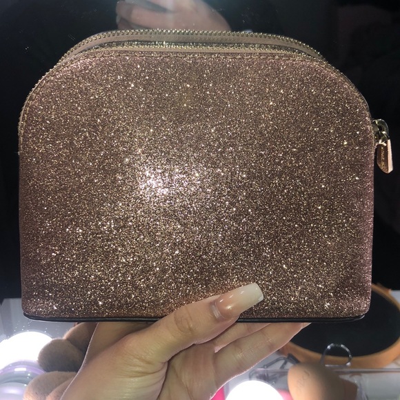 MK makeup/travel pouch - Picture 2 of 4